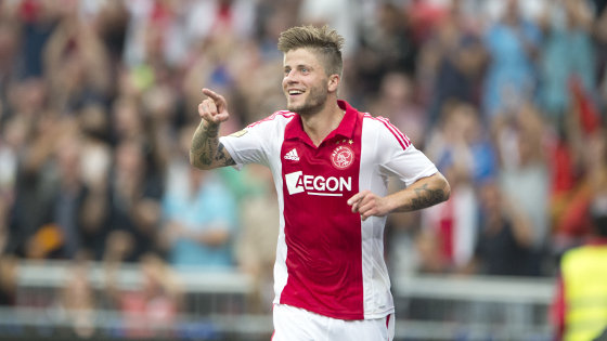 务造成打击 务造成打击